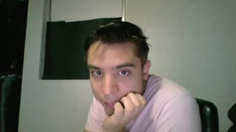 alber753713 online show from June 25, 2026, 2:33 am