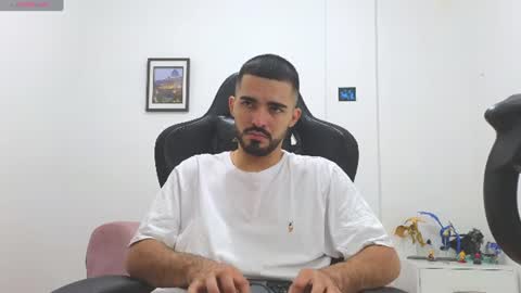 Snapshot of alejandroo_7 chatting on July 9, 2026, 6:34 pm alejandroo_7 online show from July 9, 2026, 6:34 pm