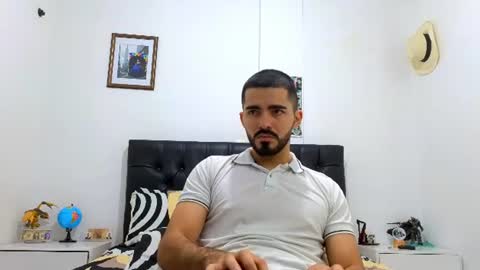 Snapshot of alejandroo_7 chatting on August 1, 2026, 6:18 pm alejandroo_7 online show from August 1, 2026, 6:18 pm