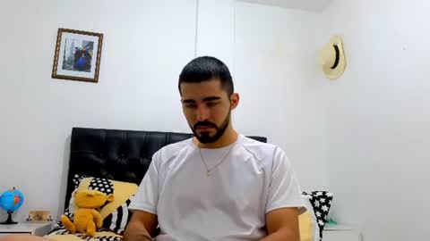 Snapshot of alejandroo_7 chatting on August 8, 2026, 5:26 pm alejandroo_7 online show from August 8, 2026, 5:26 pm