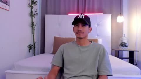 alejo_exotic online show from August 4, 2026, 12:41 pm