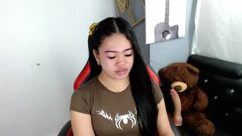 Snapshot of alesha_vibe_me chatting on July 6, 2026, 2:47 pm alesha_vibe_me online show from July 6, 2026, 2:47 pm