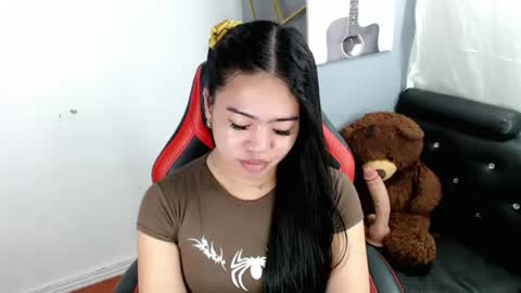 Snapshot of alesha_vibe_me chatting on July 6, 2026, 3:03 pm alesha_vibe_me online show from July 6, 2026, 3:03 pm