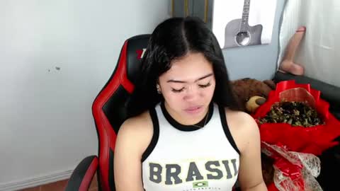 Snapshot of alesha_vibe_me chatting on July 19, 2026, 2:54 pm alesha_vibe_me online show from July 19, 2026, 2:54 pm