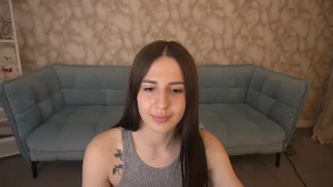 alesiadessmond online show from June 23, 2026, 7:12 pm