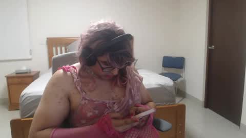 AlessaBabyGirl840 online show from August 10, 2026, 5:44 am