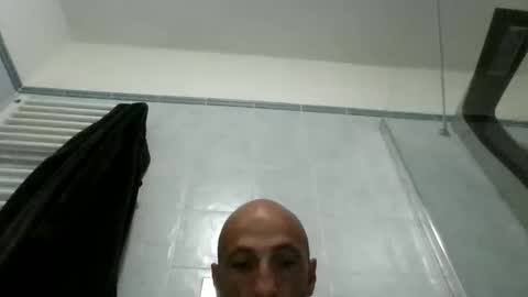 alex120475 online show from April 24, 2026, 7:44 am
