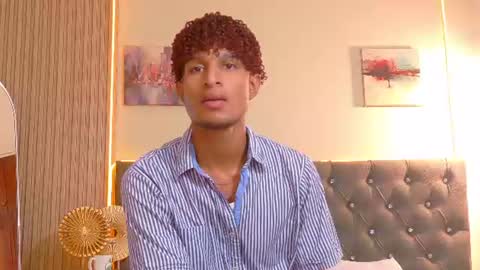 Snapshot of alex_bloom_ chatting on July 4, 2026, 7:09 pm Alexander online show from July 4, 2026, 7:09 pm