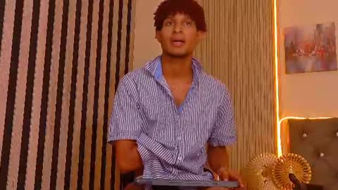 Snapshot of alex_bloom_ chatting on August 1, 2026, 7:13 pm Alexander online show from August 1, 2026, 7:13 pm
