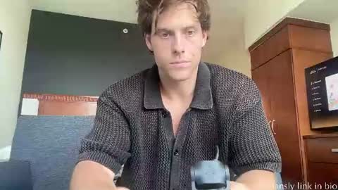 Alex Stone online show from June 8, 2026, 6:41 pm
