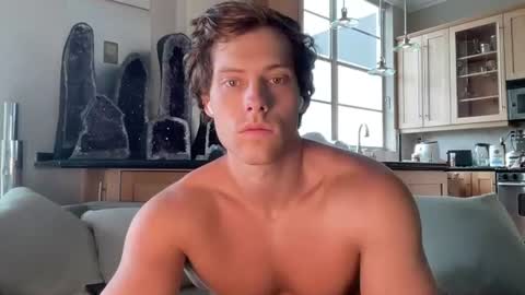 Alex Stone online show from August 2, 2026, 6:39 pm