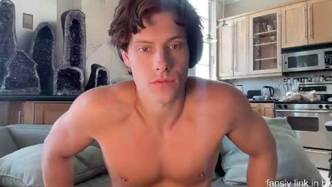 Alex Stone online show from August 9, 2026, 5:07 pm