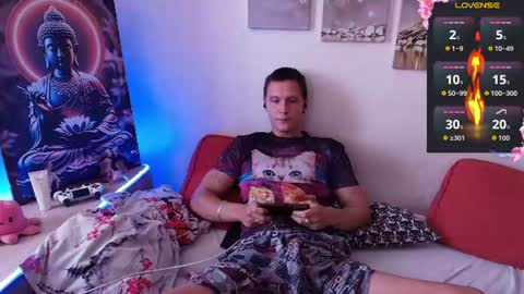 Alex WandHot online show from July 23, 2026, 4:21 am