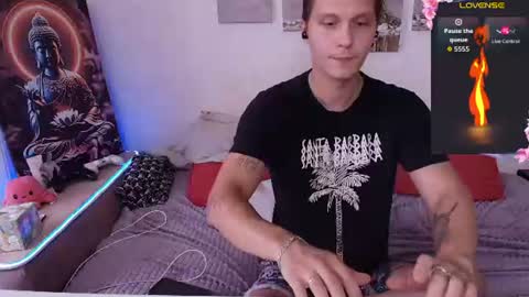Alex WandHot online show from August 1, 2026, 9:19 am