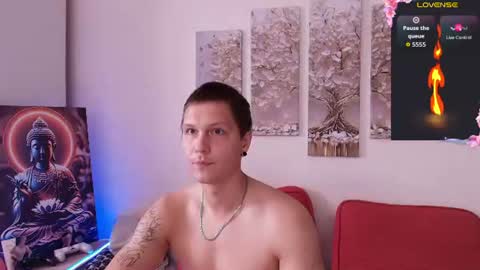 Alex WandHot online show from August 3, 2026, 11:05 am
