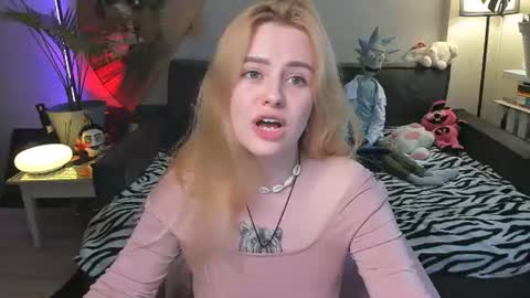 alexa_pirs online show from July 24, 2026, 3:21 pm