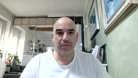 Snapshot of alexct77 chatting on June 15, 2026, 4:42 pm alexct77 online show from June 15, 2026, 4:42 pm