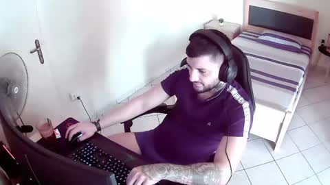 alexthepro00 online show from June 22, 2026, 11:51 am