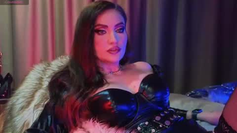 alicejameson online show from August 2, 2026, 9:57 pm
