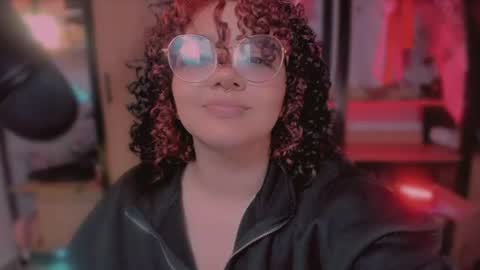 aliciawonderland__ online show from June 11, 2026, 6:39 pm