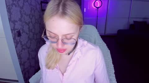 alinaocean online show from May 15, 2026, 6:53 am