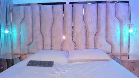 alisse_myers online show from July 23, 2026, 3:15 am