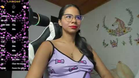 Alisson hoffman05 online show from August 1, 2026, 4:06 pm