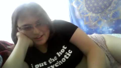 Snapshot of almalexie chatting on July 14, 2026, 3:51 pm You can call me Alma. online show from July 14, 2026, 3:51 pm