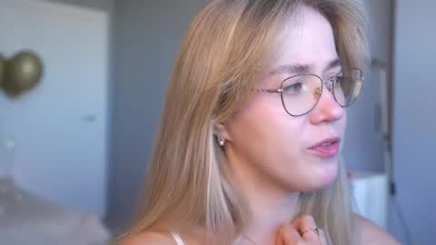 Amelia NEXT STREAM  online show from April 24, 2026, 2:19 pm