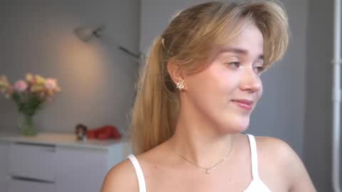 Amelia NEXT STREAM  online show from May 15, 2026, 2:24 pm