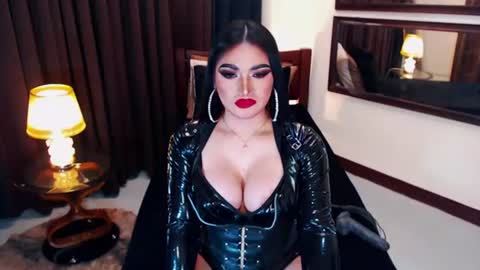 Alura Jhenson online show from June 11, 2026, 3:37 am