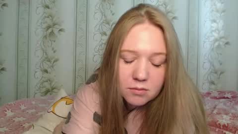 alya764770 online show from April 30, 2026, 7:36 am