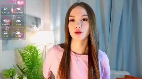 Snapshot of alyshaplescia chatting on July 11, 2026, 4:10 pm Mona online show from July 11, 2026, 4:10 pm