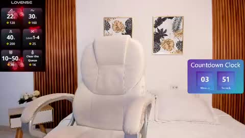 alyssabeauty_ online show from June 29, 2026, 6:08 pm