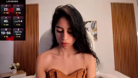 alyssabeauty_ online show from July 24, 2026, 9:24 pm