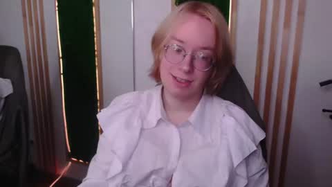Hi im Amanda online show from June 13, 2026, 2:04 pm