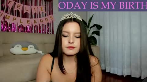 Snapshot of amanda_callum_ chatting on June 24, 2026, 2:05 pm Katha online show from June 24, 2026, 2:05 pm