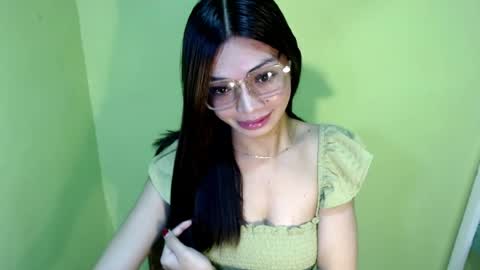 BELLA online show from July 20, 2026, 8:00 pm