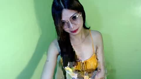 BELLA online show from July 25, 2026, 10:29 pm