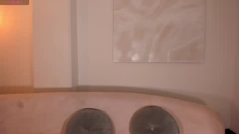 Snapshot of ambarjames_ chatting on June 29, 2026, 11:32 am Ambar online show from June 29, 2026, 11:32 am