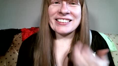 Amberglo Anderson online show from May 13, 2026, 2:58 pm