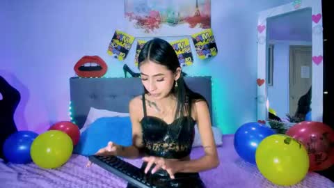 Amber  online show from June 19, 2026, 8:12 pm