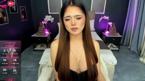 Snapshot of amethyst_claire chatting on July 6, 2026, 3:03 pm Claire online show from July 6, 2026, 3:03 pm