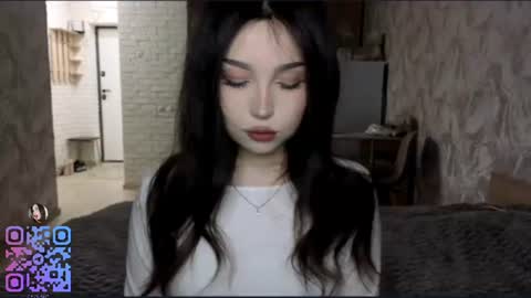 Milana online show from July 11, 2026, 6:43 pm
