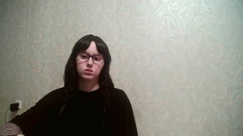 Amomira online show from July 11, 2026, 2:31 pm