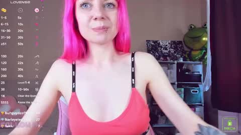 Snapshot of amyrose69 chatting on June 27, 2026, 4:01 pm Amy Rose online show from June 27, 2026, 4:01 pm