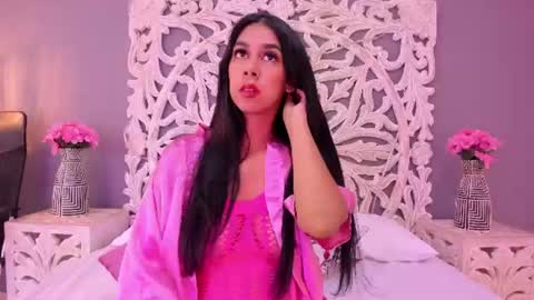 Ana Gonzalez online show from July 8, 2026, 8:46 pm