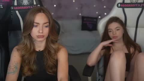 Snapshot of anabel054 chatting on July 19, 2026, 7:50 pm Anabel Kira Zlata Kira Elice Lana Dominika Sofy Kaila Bridget online show from July 19, 2026, 7:50 pm