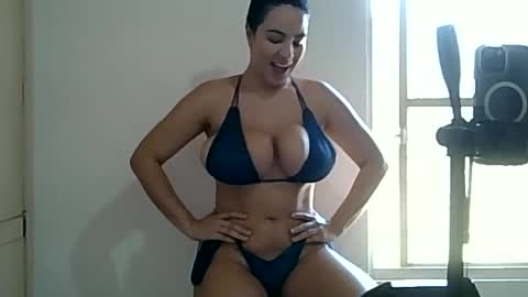 anabelenogueira1 online show from July 31, 2026, 4:06 pm