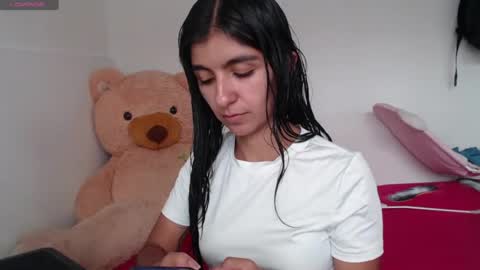 Anahi Browns online show from July 14, 2026, 6:46 pm